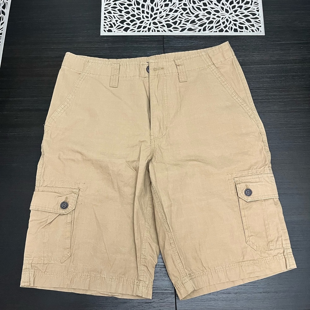Echo brand khaki cargo shorts